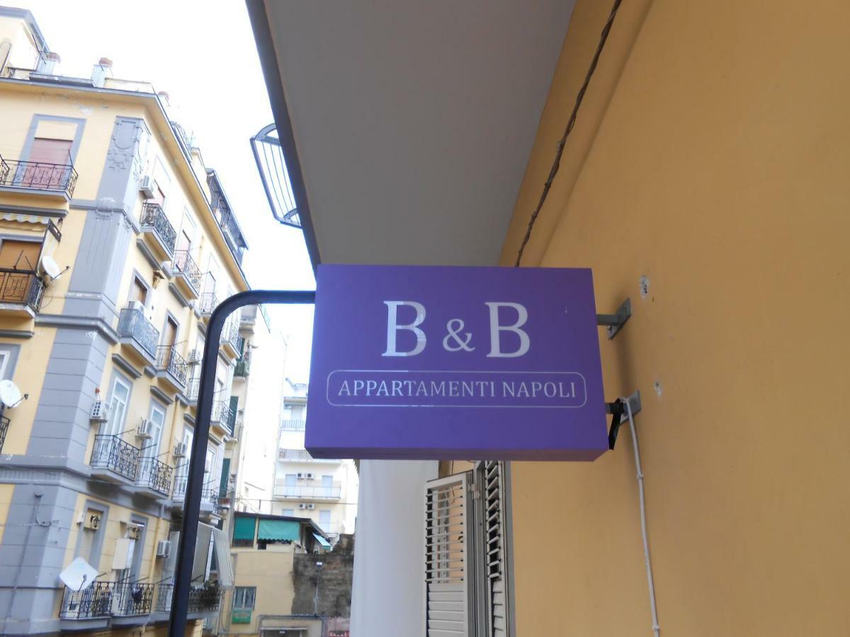 B&B Appartamenti Napoli Dış mekan fotoğraf